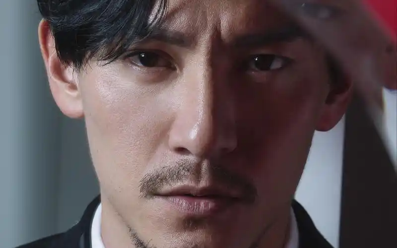 张震 卡地亚 cartier panthere 和r07sonances系列(3p)