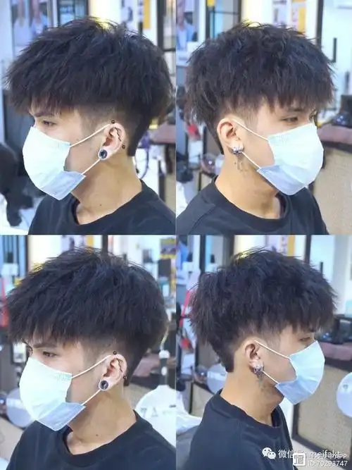 说到男生烫发发型就不得不说锡纸烫了,打造出明显的层次感,把两边修短