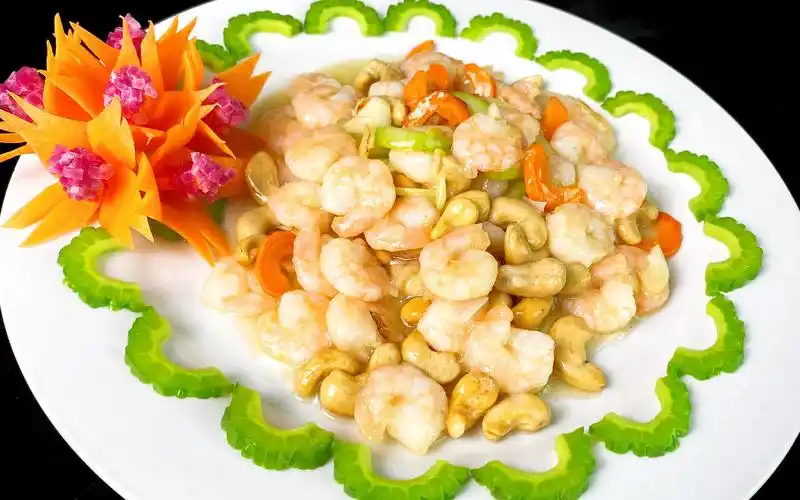 过节了给家人做道腰果虾仁腰果香脆虾仁滑嫩简单易操作