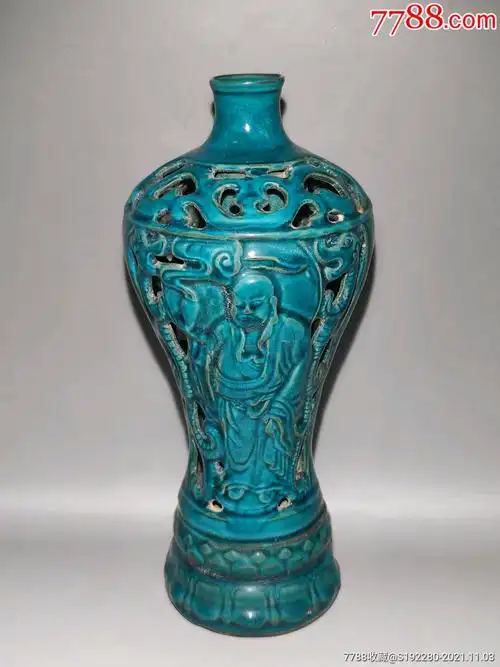 柴窑镂空人物梅瓶工艺品直径105cm高245cm