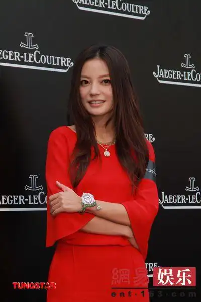 p>赵薇(vicki zhao),1976年3月12日出生于安徽省芜湖市,中国内地影视