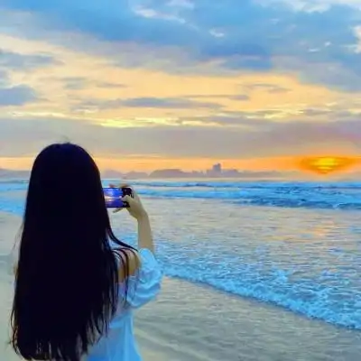 头像女简单干净气质背影