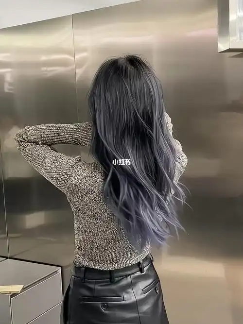 冬季酷感发色蓝紫渐变巴黎画染太好看了