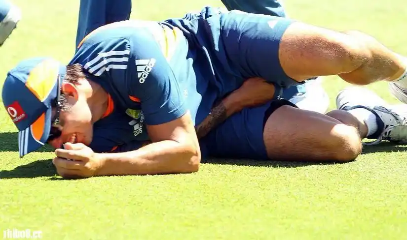 埃弗拉c罗领衔体坛巨星"蛋疼"瞬间