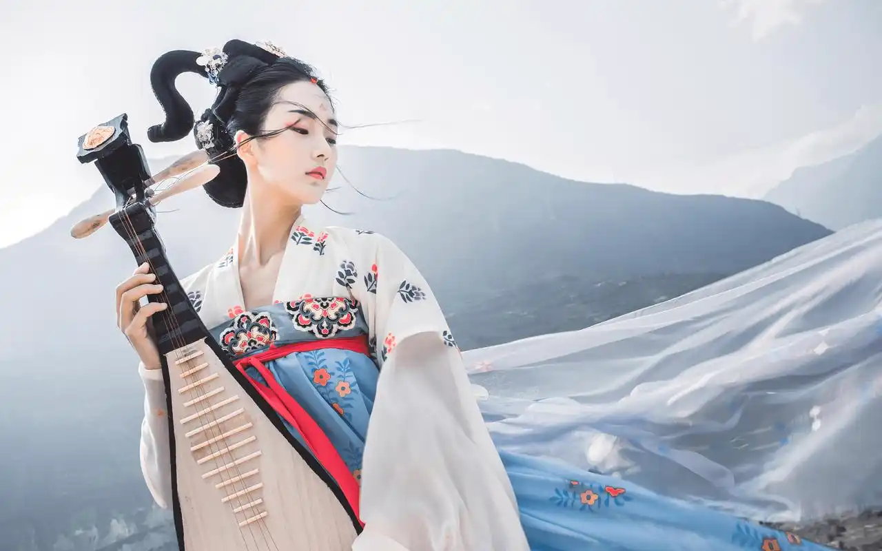 山峦之舞绝美古风美女高清电脑桌面壁纸(一)