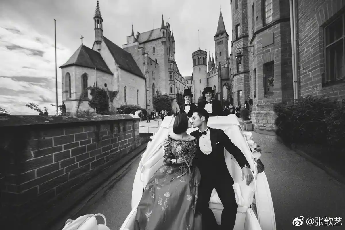 张歆艺袁弘两周年纪念日 晒独家婚礼照"最帅伴郎团"入镜