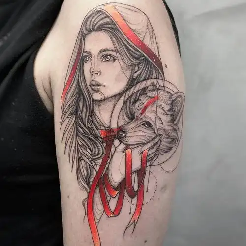 大臂点刺风美女狼头纹身图案