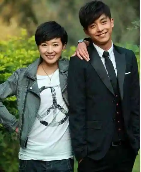 徐佳老婆是谁 徐佳老婆万茜个人资料和图片 - 红豆知识网