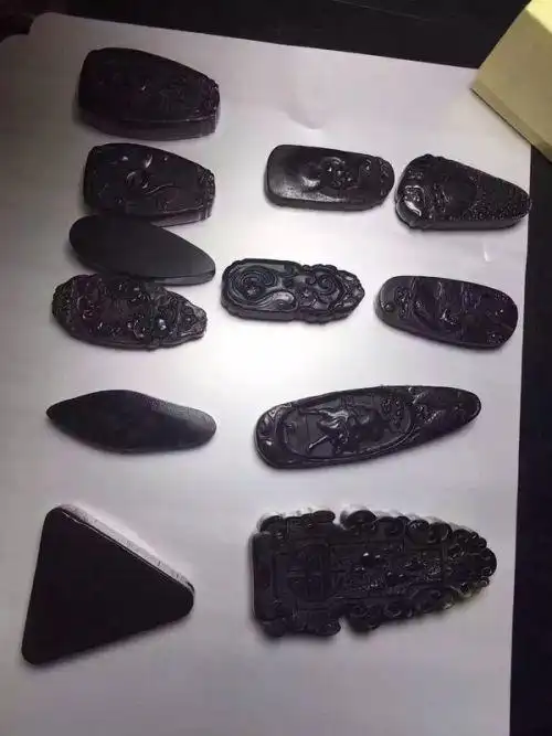 现在犀牛角多少钱一克