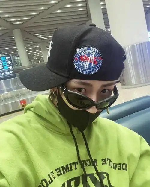 小鬼王琳凯超话97#小鬼把更多时间花在音乐上#  20240328分享@小鬼