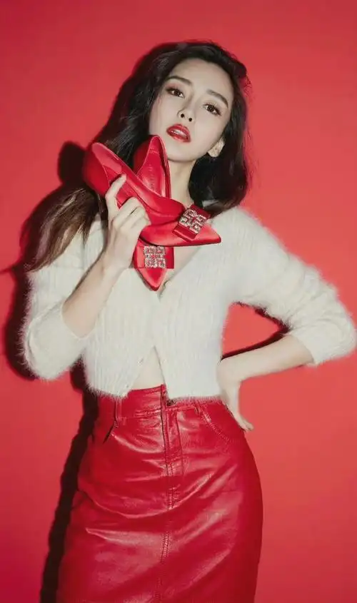 angelababy穿红裙秀长腿,朦胧薄纱有点撩人,旧照颜值太高了|杨颖|纱裙