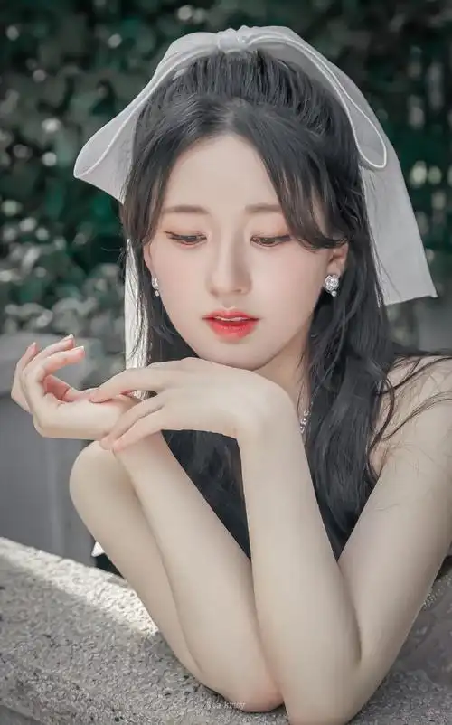 赵露思化身田园版新娘太美了