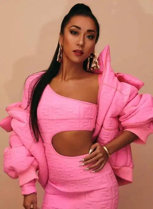 刘石坚我这辈子最后悔的事情就是捧红吉克隽逸这颗黑珍珠