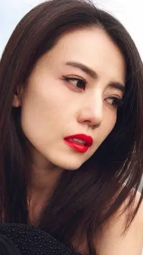 高圆圆美图更新一篇,很少能看到她的美照!