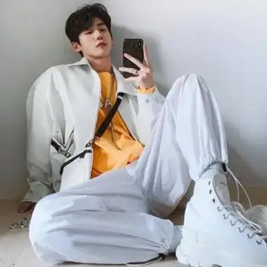 2023最新潮流男生头像超帅超酷