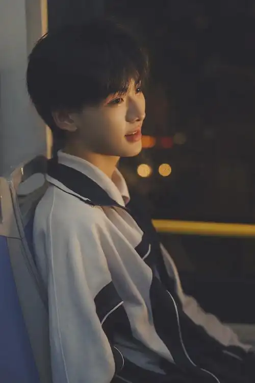 男生写真##中国式校服