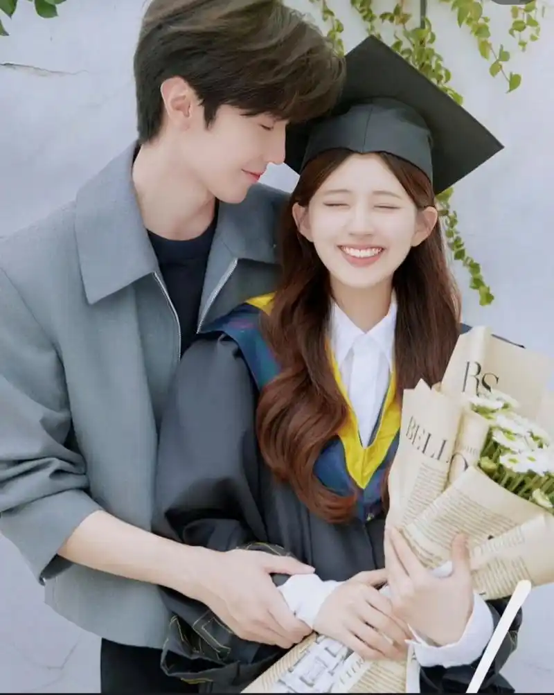 赵露思和陈哲远的合照来啦!02