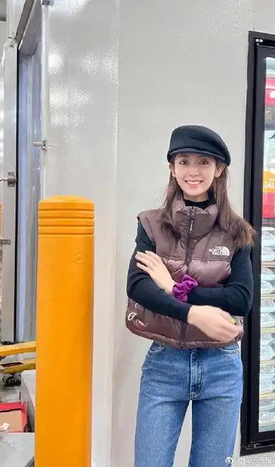 邢菲元宵节营业照来了,圆满幸福……|邢菲|朱一龙_新浪新闻