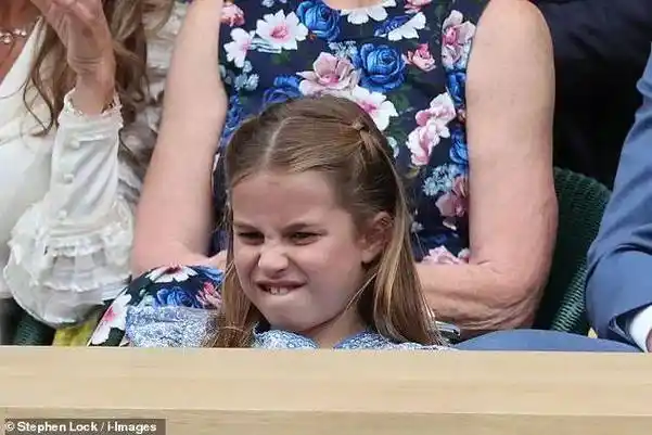 夏洛特温网首秀,表情包无数,风头盖过哥哥!