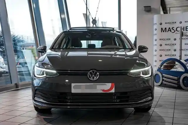 首台2020款大众高尔夫到店!1.5t动力 8at,售价或与大众速腾看齐