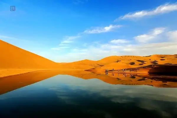 沙漠泉眼(高原)