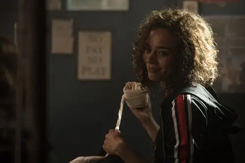 古墓丽影:源起之战_电影剧照_图集_电影网_1905.com