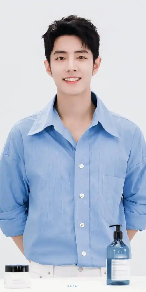 肖战蓝色衬衫直播造型##肖战壁纸