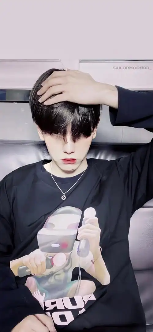 边伯贤0506生日快乐