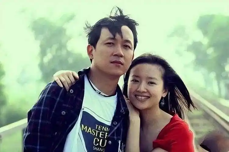 原创董洁婚前与梁朝伟隐秘爱情曝光与潘粤明结婚后再次不忠王大治