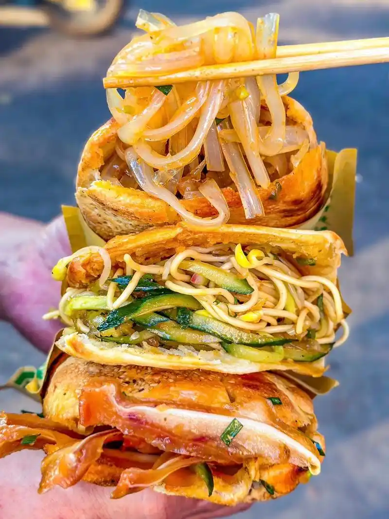 惠州街头锅盔灌凉粉02酥脆掉渣8r一个75.