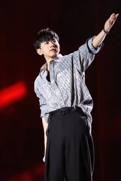 张杰未live巡回演唱会