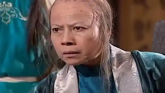 神雕裘千尺欲用枣核钉打败黄蓉不料竟被黄蓉全部接住厉害