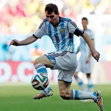 梅西踢球头像高清霸气合集 太期待今年的世界杯啦