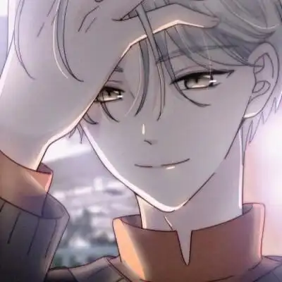 动漫爱笑的男生