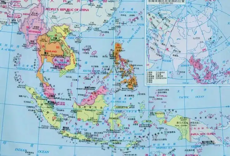 东南亚地形图,如图.