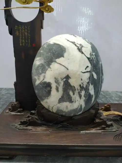 重庆万石博览会震撼奇石