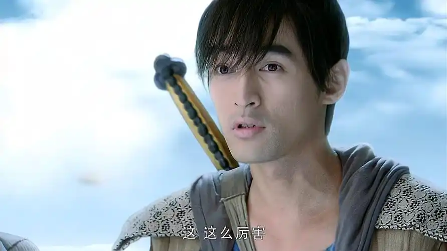 《仙剑奇侠传》精彩片段,景天雪见跌入地洞,意外收获五毒兽