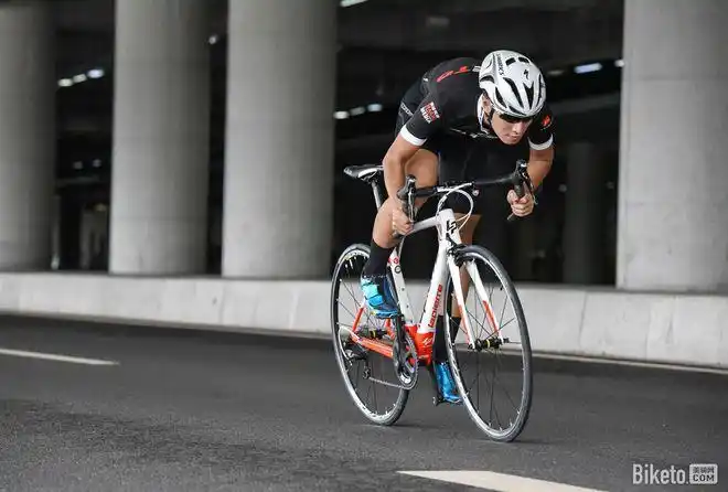 战山为王lapierrexeliussl500公路车评测