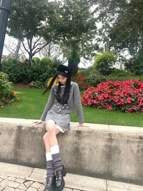 鞠婧祎学姐风穿搭真美减龄时尚有气质成熟自信有魅力