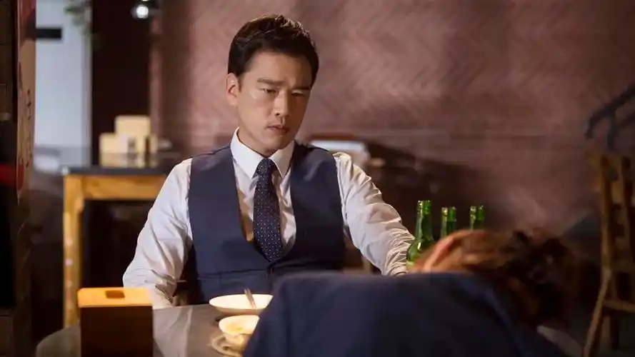 演"霸道总裁"最像的5位男明星:最年轻的36岁,最年长的50岁