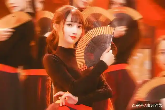 青2位置测评直拍,宋昕冉《芒种》舞台绝美,每一帧都美成壁纸!