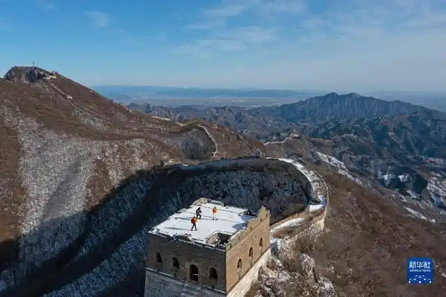 2月13日拍摄的箭扣长城(无人机全景照片).