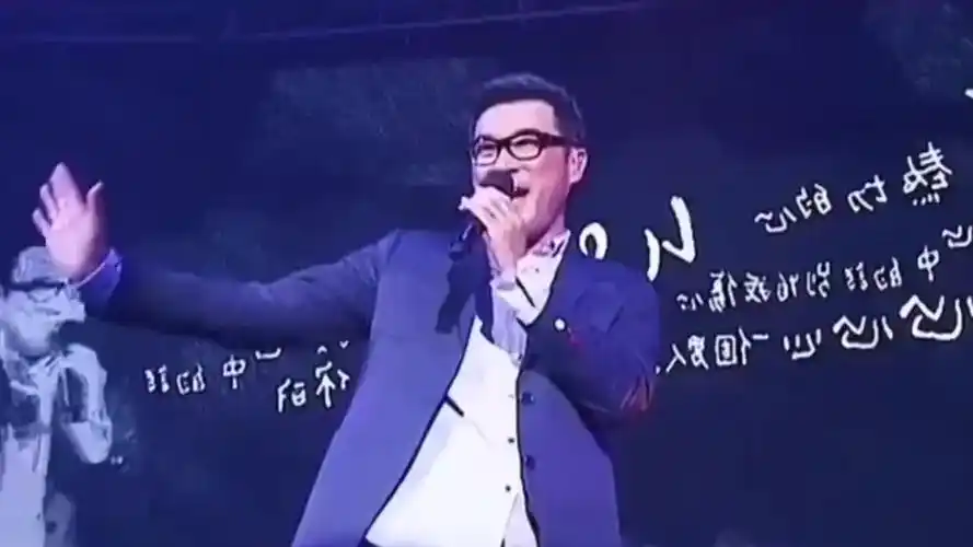 李宗盛《别怕我伤心》深情的歌,用潇洒的方式唱