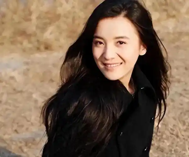 "阅男无数"小宋佳:知三当三纠缠多个已婚男,如今42岁嫁不出去