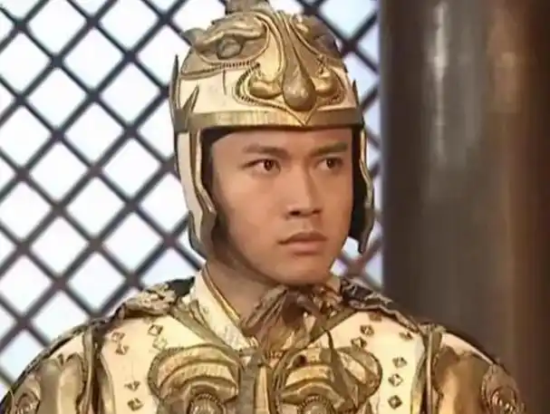 一脸油腻就别硬凹少年感了,5男星告诉你,什么叫鲜衣怒马少年郎