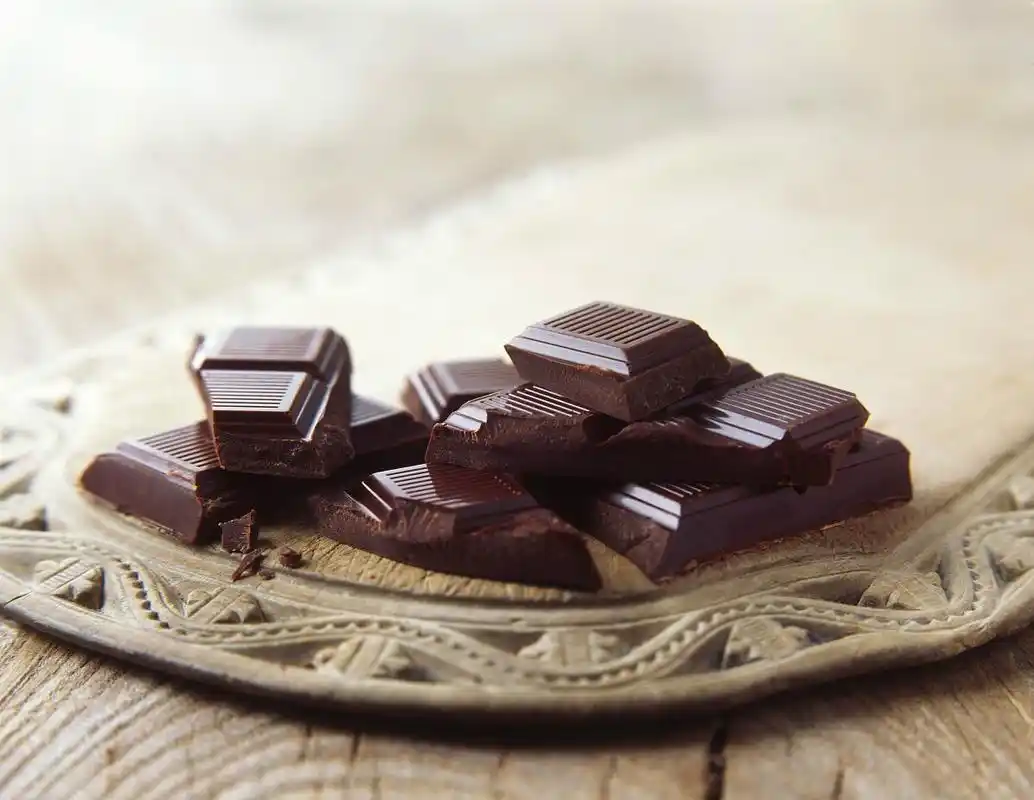 谁说吃巧克力会发胖?越黑越健康 - 天猫精选