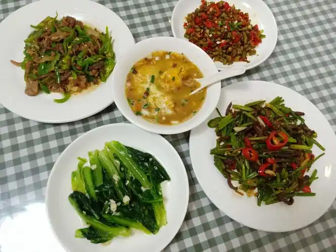 印熙睿的四菜一汤