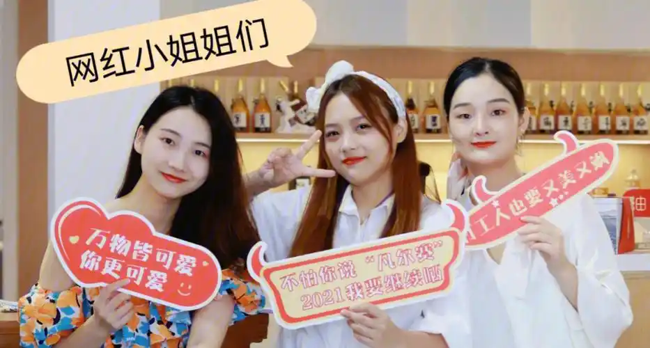 字在幕后花絮南头古城拍摄的一天