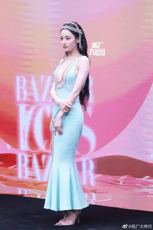 迪丽热巴异域珍珠造型##迪丽热巴 刚出水的美人鱼##时尚芭莎年度派对