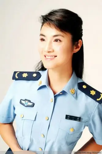 军人奉献精神演讲稿